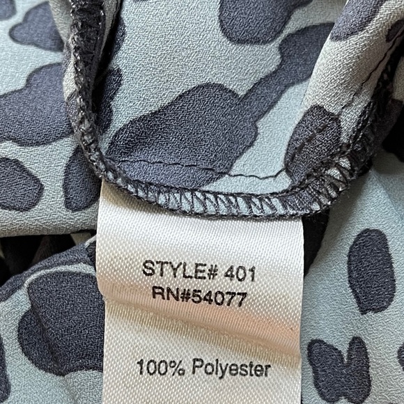 CAbi Leopard Print 🐆 Size XS Bella Skirt - Picture 4 of 5